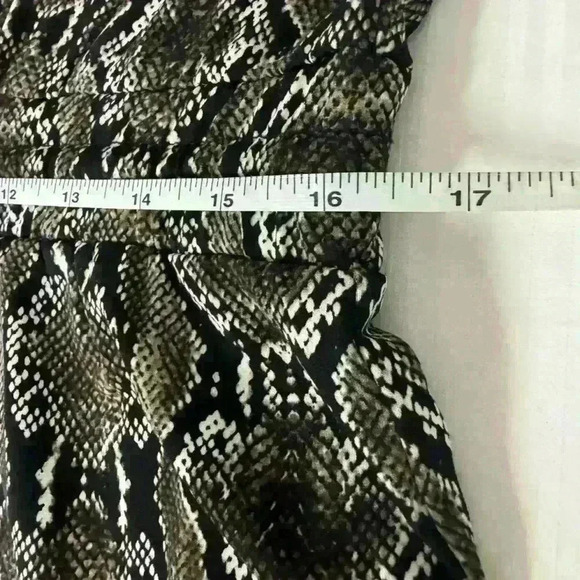 Calvin Klein Mob Wife Snake Print Romper Sz 14 Sleeveless Stretchy Glam Chic - Picture 12 of 12